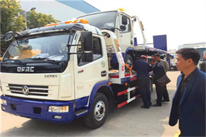 大邑汽车道路救援拖车价格